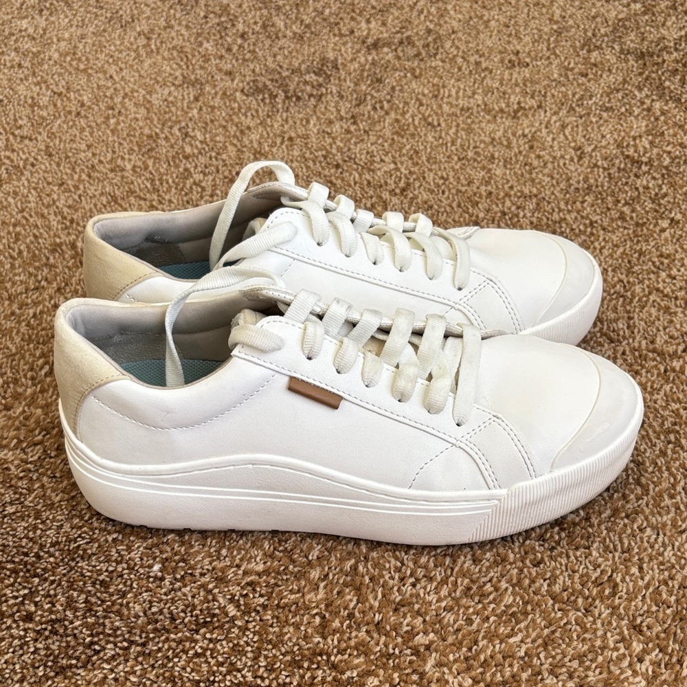 Dr. Scholls Time Off Sneaker